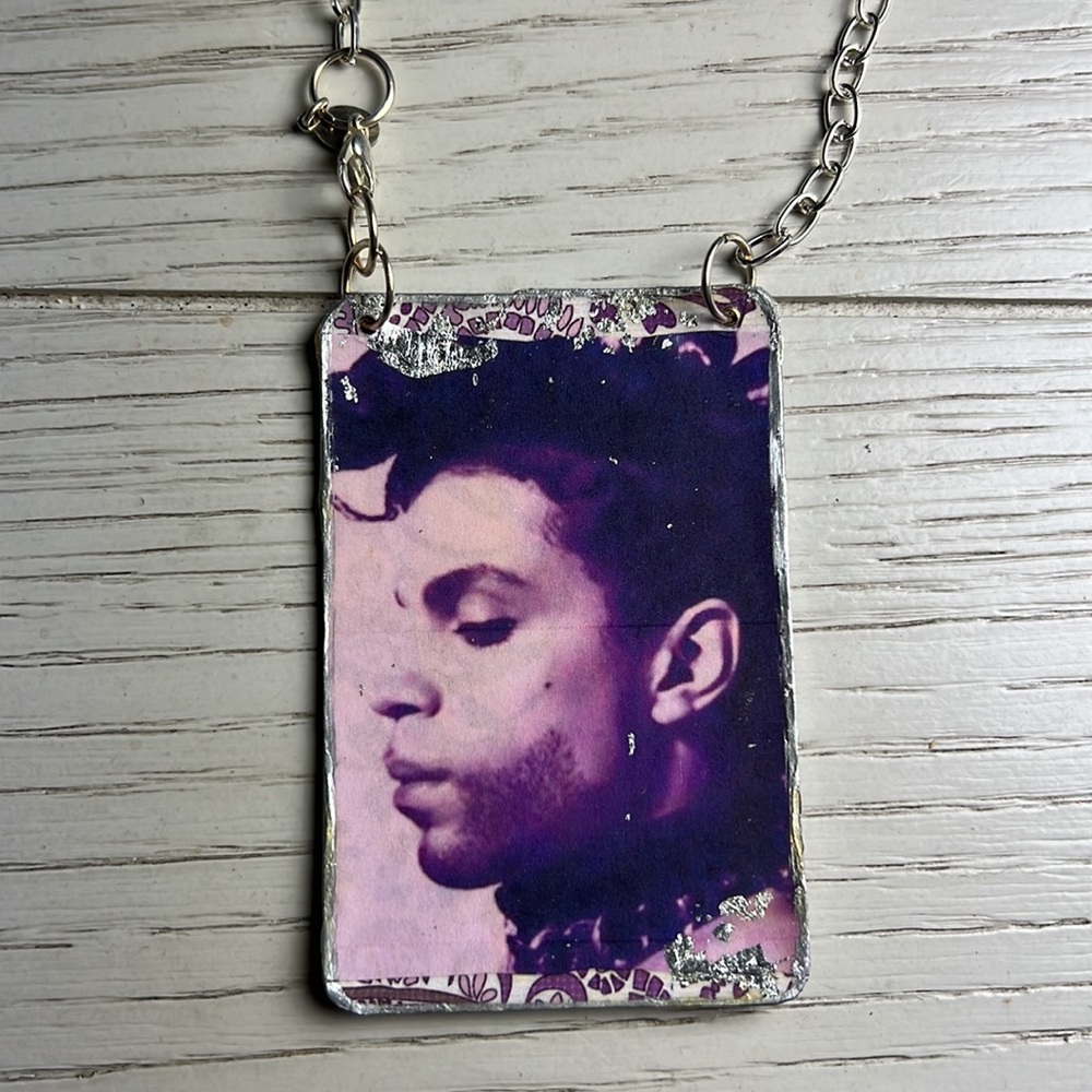 Prince Brass Ornament - Picture 3 of 4